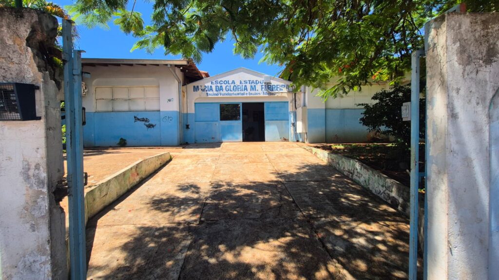 Após ouvir comunidade escolar, Lia Nogueira busca definição sobre reforma na Maria da Glória