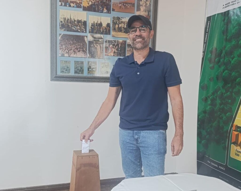 Sindicato Rural de Ponta Porã renova diretoria e reforça compromisso com produtores da fronteira Sindicato Rural de Ponta Porã renova diretoria e reforça compromisso com produtores da fronteira
