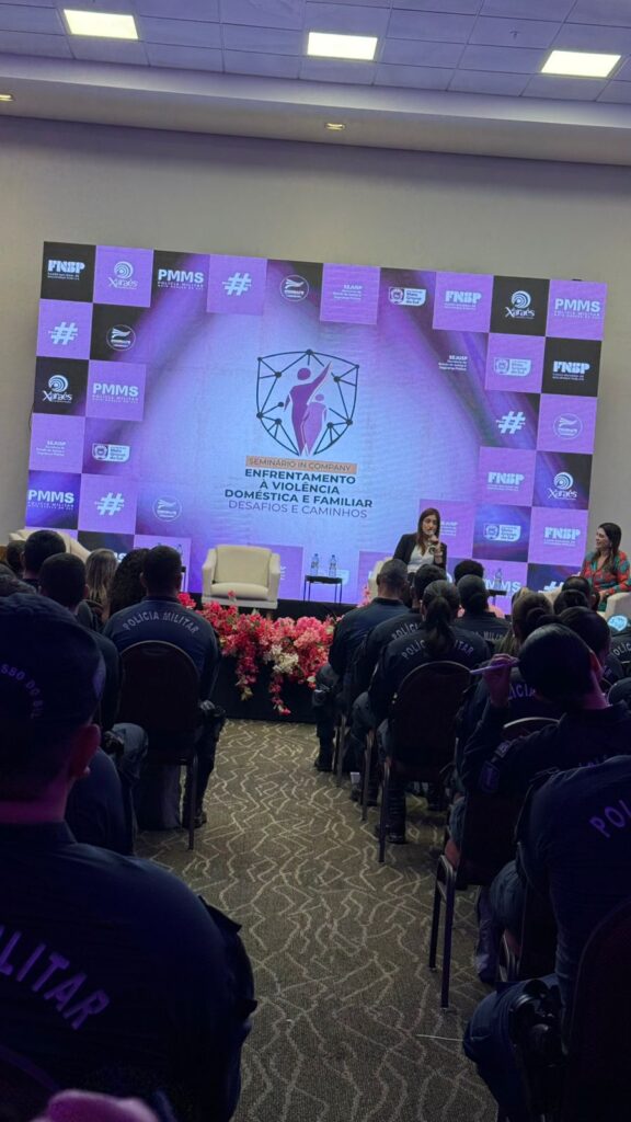 4º BPM participa de seminário estadual sobre enfrentamento à violência doméstica em Campo Grande