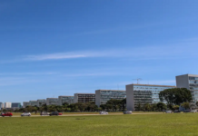 Template Colunistas – Yhuldes Giovani