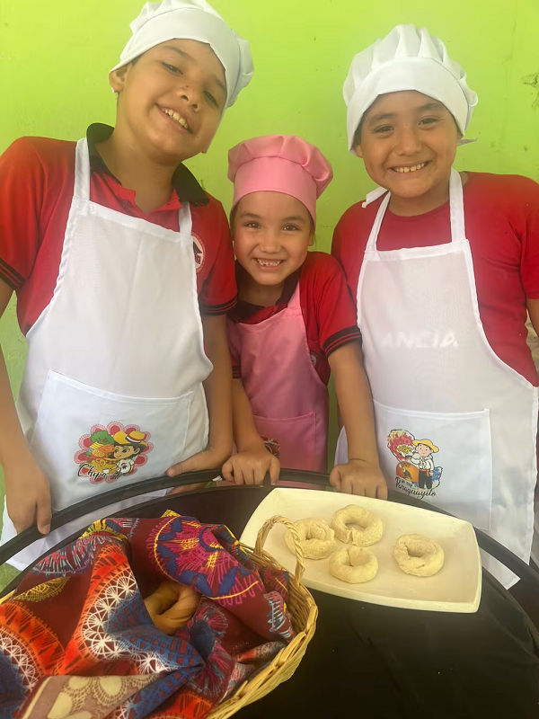 En Ypané, escuela mantiene viva la tradición del “chipa apo” como espacio de identidad y encuentro