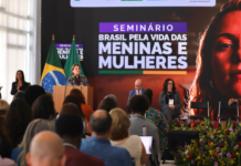 Template Colunistas – Yhuldes Giovani