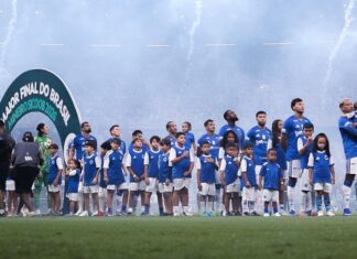 Category "Esportes" com ad especifico contratado