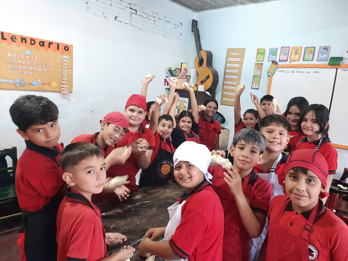 En Ypané, escuela mantiene viva la tradición del “chipa apo” como espacio de identidad y encuentro