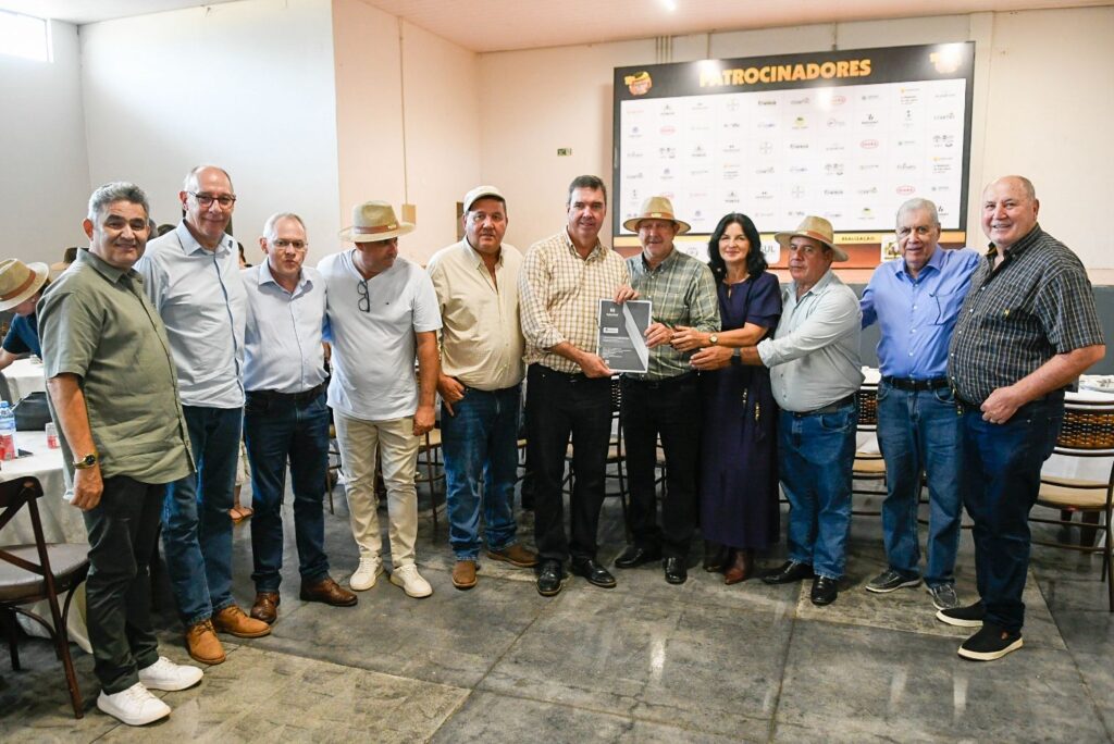 Festa do Pé de Soja Solteiro movimentou Laguna Carapã com tradição, tecnologia e safra em alta
