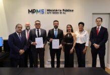 Template Colunistas – Yhuldes Giovani