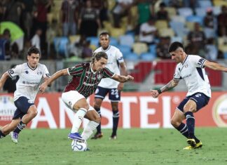 Category "Esportes" com ad especifico contratado