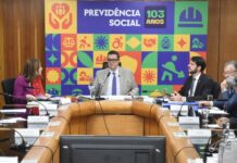 Template Colunistas – Yhuldes Giovani