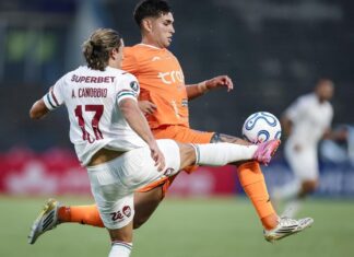 Category "Esportes" com ad especifico contratado