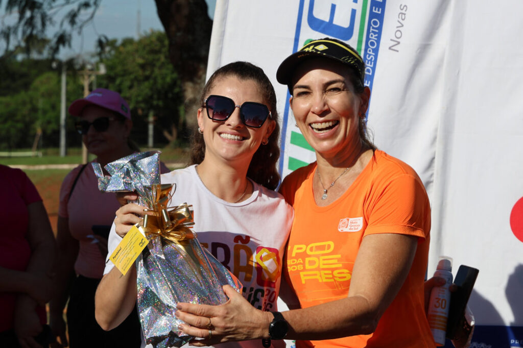 4ª Corrida dos Poderes: Mais de mil pessoas encaram o calor e participaram do primeiro treinão