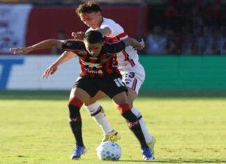 Category "Esportes" com ad especifico contratado