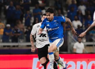 Category "Esportes" com ad especifico contratado