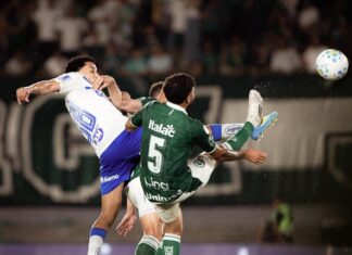 Category "Esportes" com ad especifico contratado