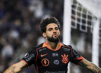 Category "Esportes" com ad especifico contratado