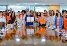 Template Colunistas – Yhuldes Giovani