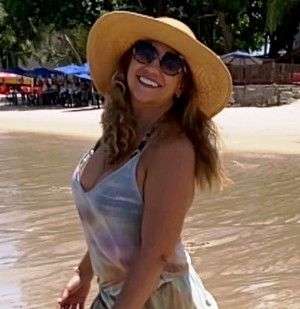 Confira os aniversariantes desse dia 21/04/26, por Dora Nunes