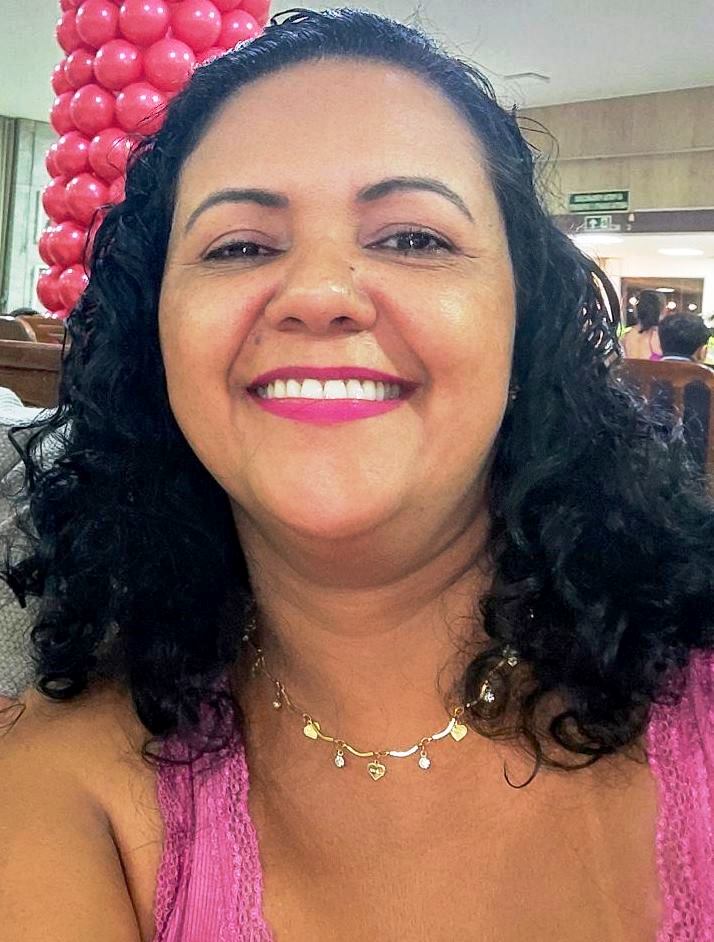 Saiba quem faz aniversário hoje, dia 15/04/26, por Dora Nunes Saiba quem faz aniversário hoje, dia 15/04/26, por Dora Nunes