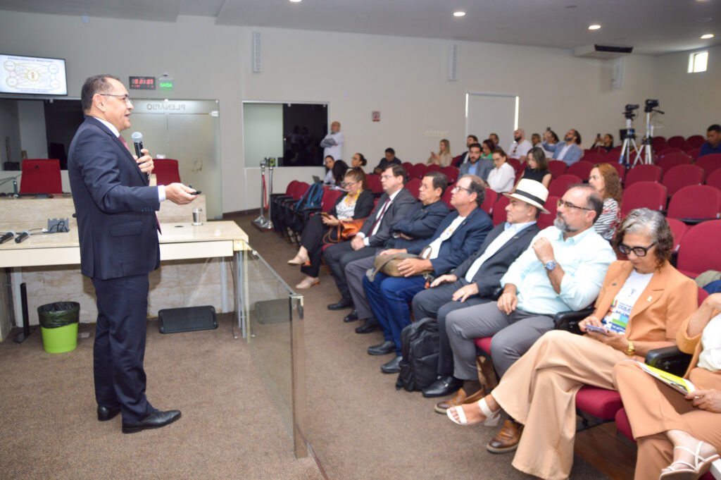 Trabalho do TCE-MS ganha destaque em oficina nacional sobre políticas para a primeira infância