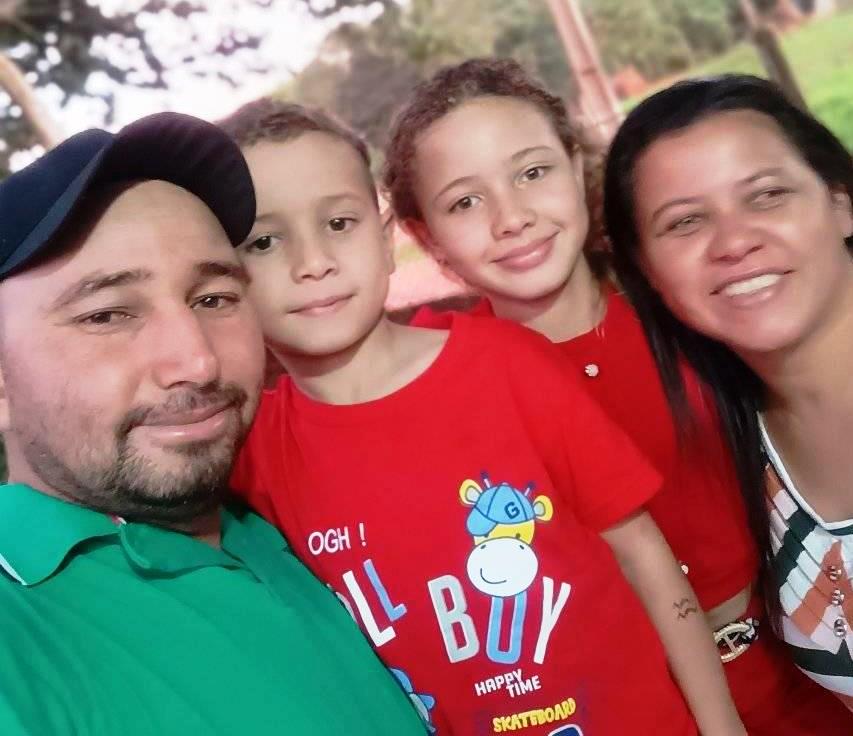 Saiba quem faz aniversário hoje, dia 22/04/26, por Dora Nunes