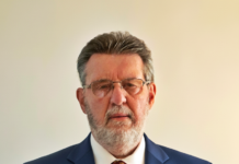 Template Colunistas – Yhuldes Giovani