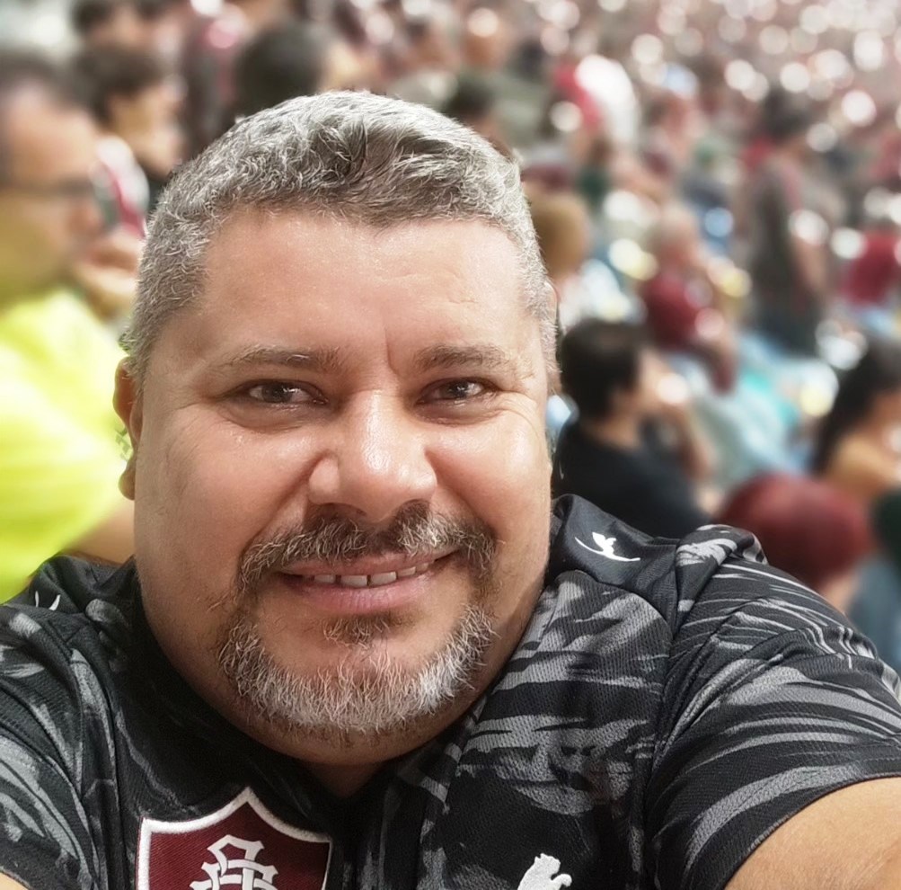 Confira os aniversariantes desse dia 04/04/26, por Dora Nunes