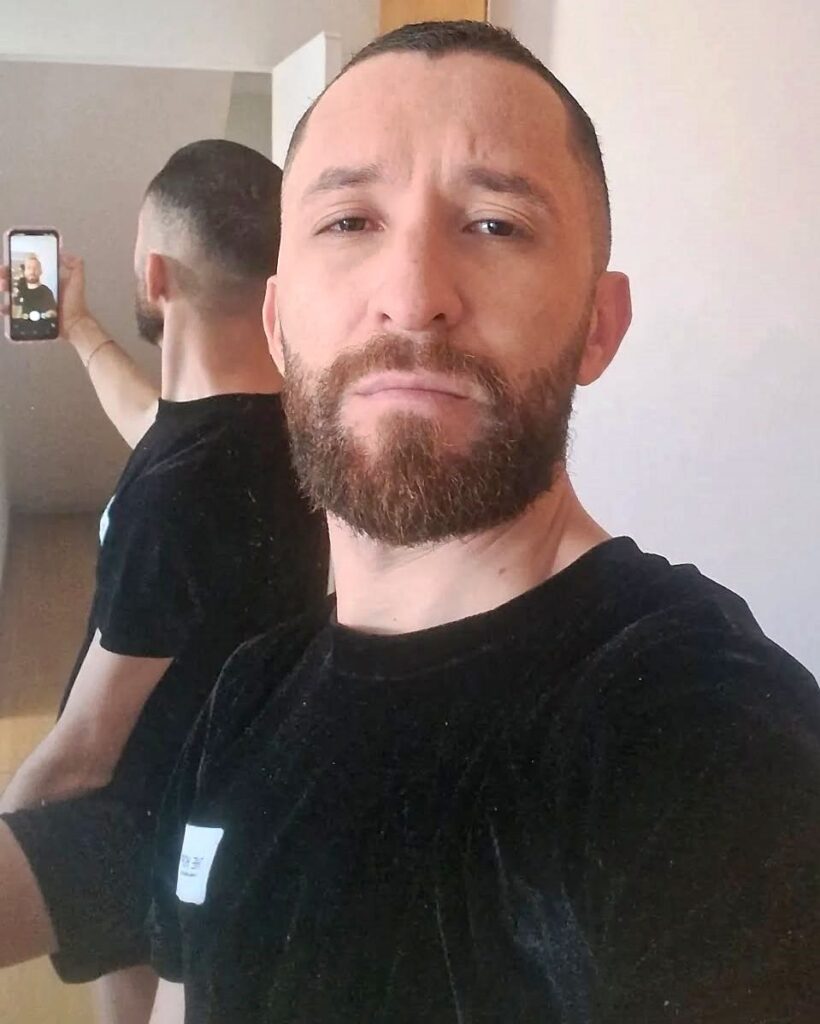 Saiba quem faz aniversário hoje, dia 15/04/26, por Dora Nunes Saiba quem faz aniversário hoje, dia 15/04/26, por Dora Nunes