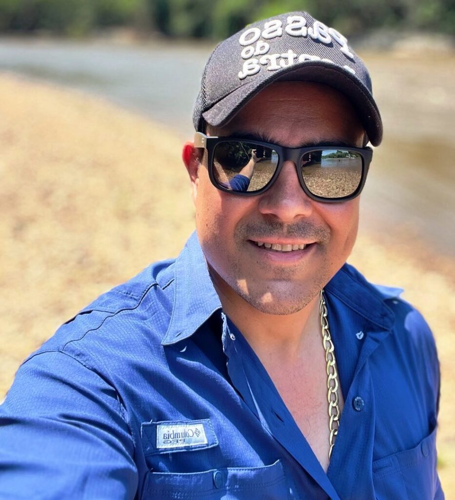 Saiba quem faz aniversário hoje, dia 12/04/26, por Dora Nunes