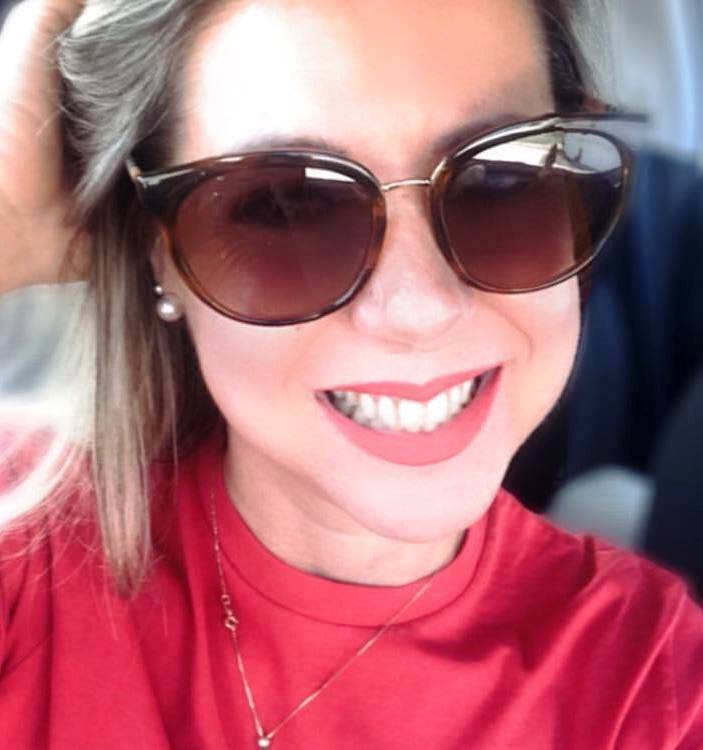 Saiba quem faz aniversário hoje, dia 12/04/26, por Dora Nunes