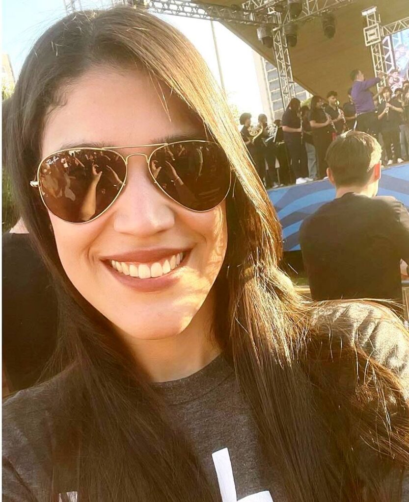 Confira os aniversariantes desse dia 04/04/26, por Dora Nunes