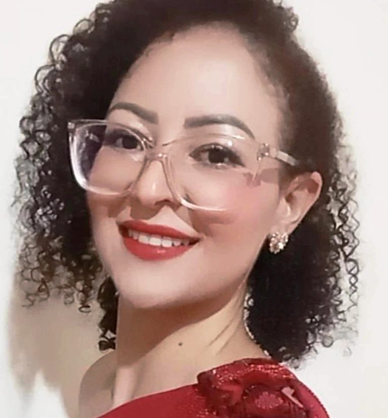 Confira os aniversariantes desse dia 28/04/26, por Dora Nunes