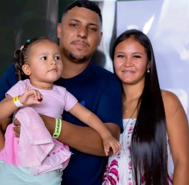 Confira os aniversariantes desse dia 24/04/26, por Dora Nunes