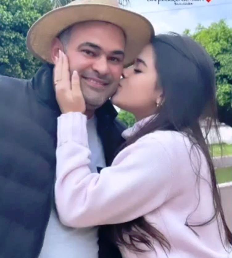 Saiba quem faz aniversário hoje, dia 08/04/26, por Dora Nunes