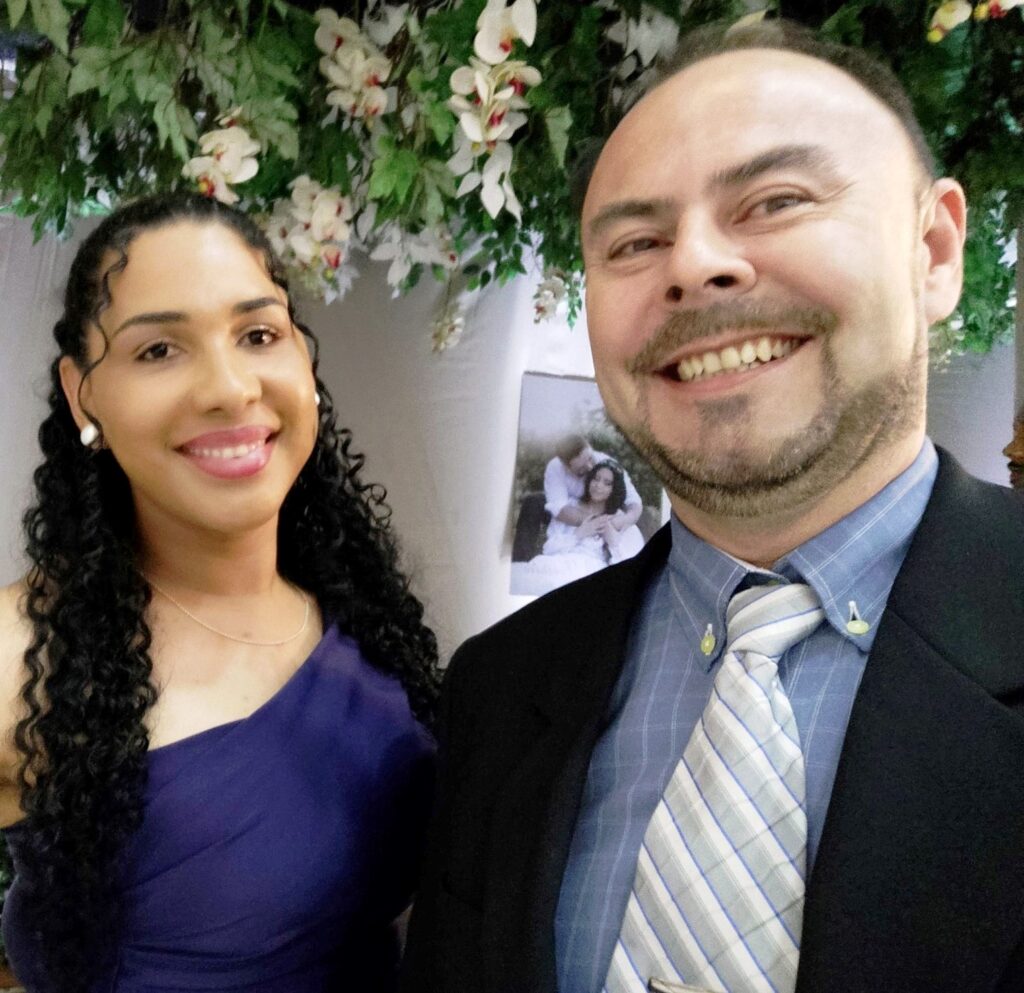 Saiba quem faz aniversário hoje, dia 12/04/26, por Dora Nunes