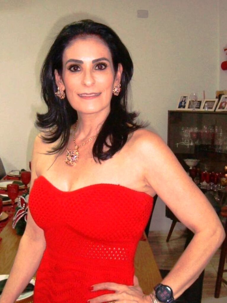 Saiba quem faz aniversário hoje, dia 19/04/26, por Dora Nunes