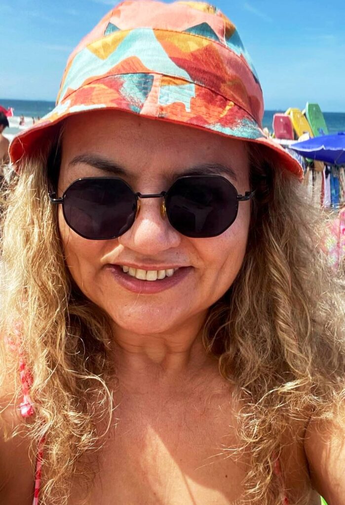 Confira os aniversariantes desse dia 21/04/26, por Dora Nunes