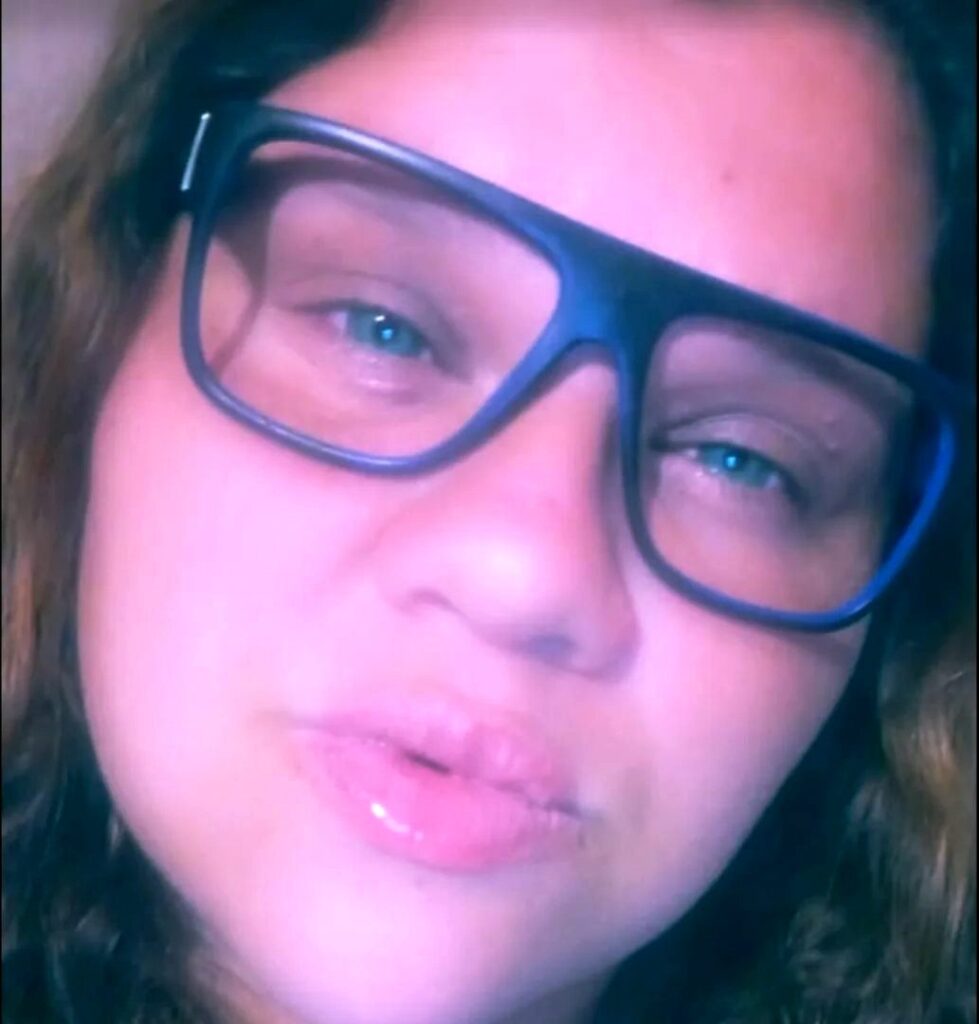 Saiba quem faz aniversário hoje, dia 08/04/26, por Dora Nunes