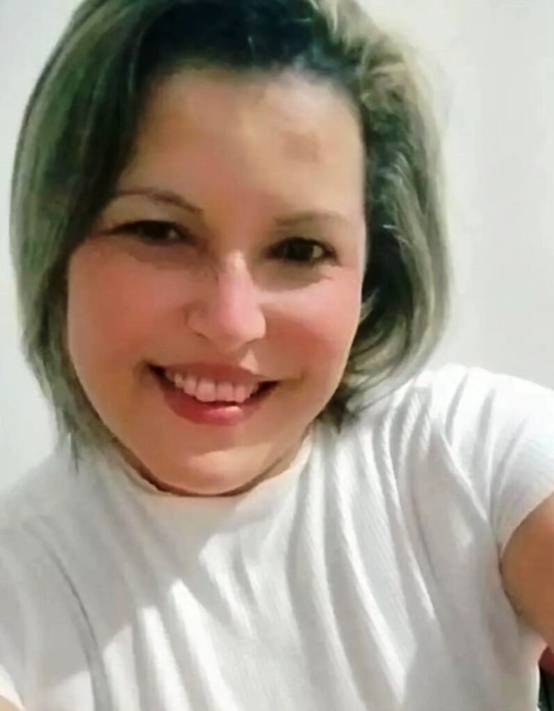 Saiba quem faz aniversário hoje, dia 08/04/26, por Dora Nunes