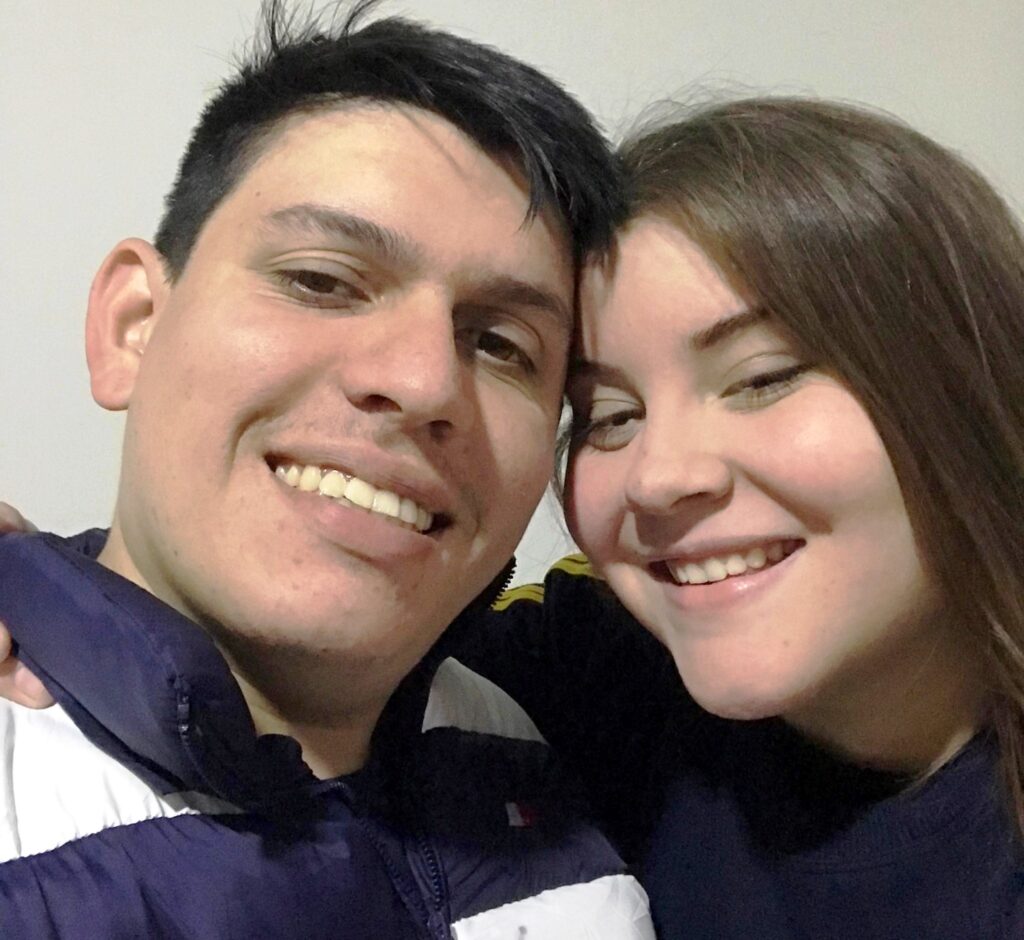 Saiba quem faz aniversário hoje, dia 15/04/26, por Dora Nunes Saiba quem faz aniversário hoje, dia 15/04/26, por Dora Nunes