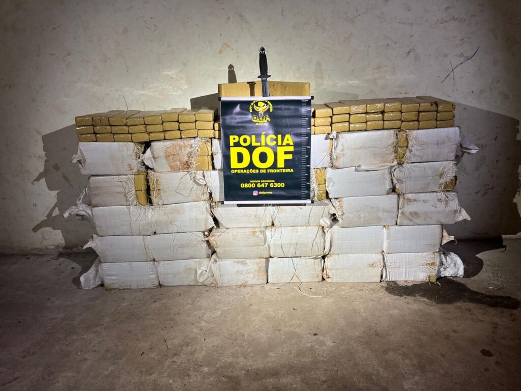 Mais de 800 quilos de maconha são apreendidas após perseguição em Ponta Porã