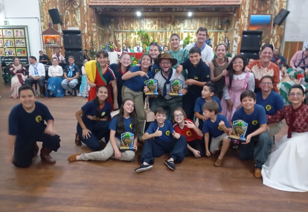 Grupo Xiru do CTG Querência da Saudade de Ponta Porã, conquista sétimo título consecutivo