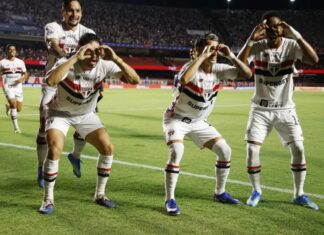 Category "Esportes" com ad especifico contratado