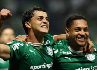 Category "Esportes" com ad especifico contratado