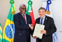 Template Colunistas – Yhuldes Giovani