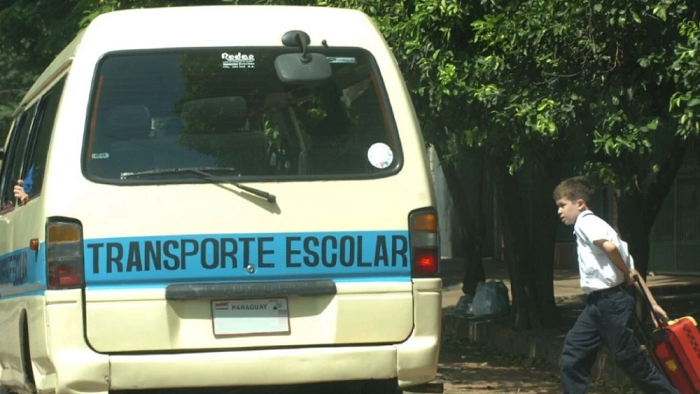 Suba del combustible: transportistas escolares estudian posible reajuste en costo del servicio Suba del combustible: transportistas escolares estudian posible reajuste en costo del servicio