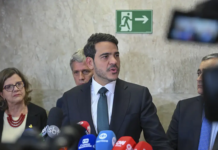 Template Colunistas – Yhuldes Giovani