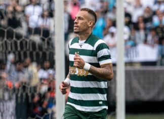 Category "Esportes" com ad especifico contratado