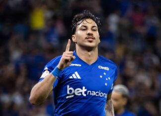 Category "Esportes" com ad especifico contratado
