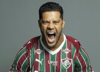 Category "Esportes" com ad especifico contratado