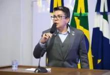 Template Colunistas – Yhuldes Giovani
