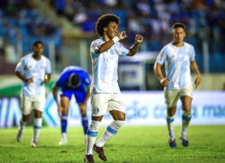 Category "Esportes" com ad especifico contratado